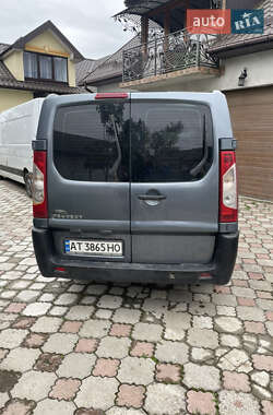 Минивэн Peugeot Expert 2007 в 