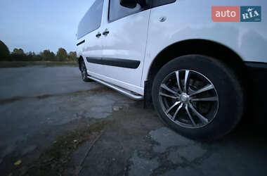 Минивэн Peugeot Expert 2007 в 