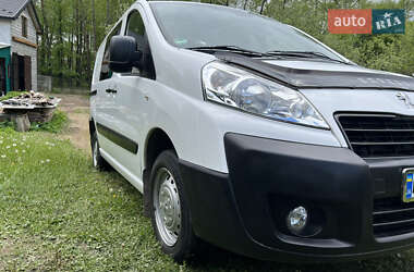Мінівен Peugeot Expert 2015 в 
