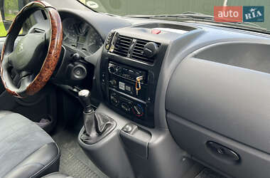 Мінівен Peugeot Expert 2015 в 