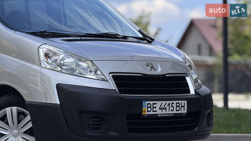 Мінівен Peugeot Expert 2012 в Івано-Франківську