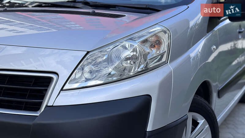 Мінівен Peugeot Expert 2012 в Івано-Франківську