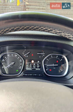 Грузовой фургон Peugeot Expert 2021 в 
