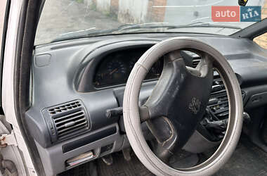 Минивэн Peugeot Expert 2001 в 