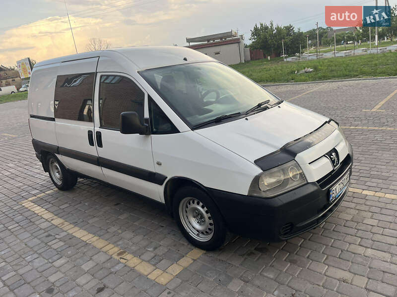 Мінівен Peugeot Expert 2004 в Теофіполі