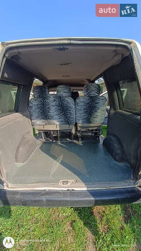 Мінівен Peugeot Expert 2006 в Івано-Франківську