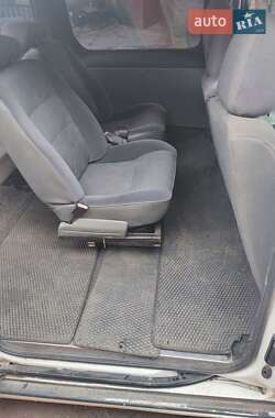 Грузопассажирский фургон Peugeot Expert 2009 в 