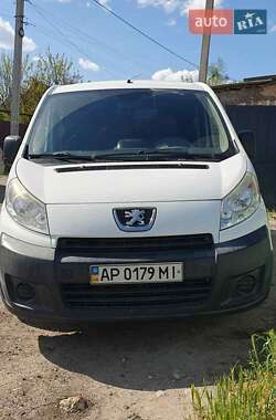 Минивэн Peugeot Expert 2008 в 