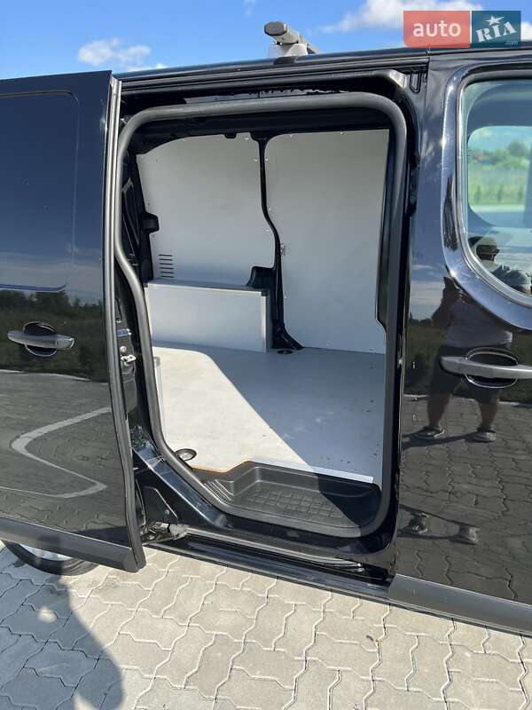 Грузовой фургон Peugeot Expert 2018 в Львове