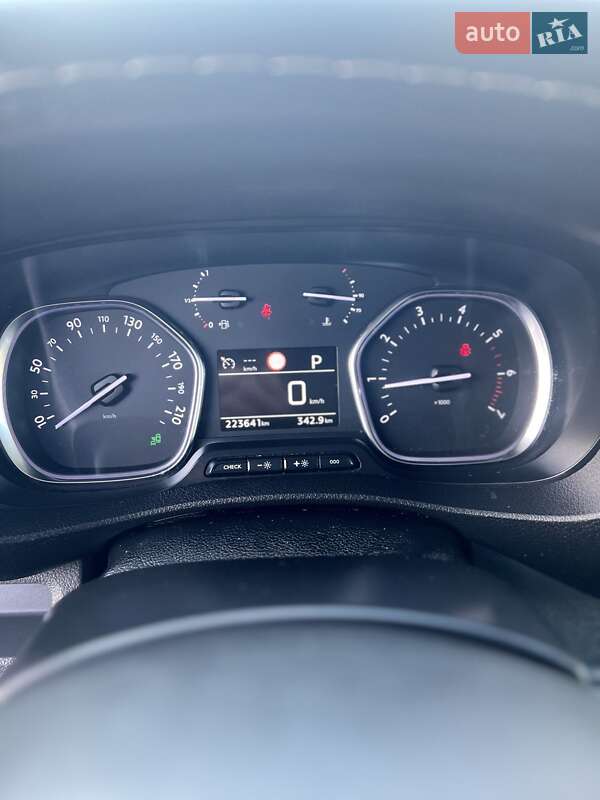 Грузовой фургон Peugeot Expert 2018 в Львове