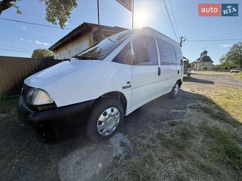 Мінівен Peugeot Expert 1996 в Кіцмані