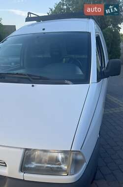 Грузовой фургон Peugeot Expert 2001 в 