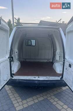 Грузовой фургон Peugeot Expert 2001 в 