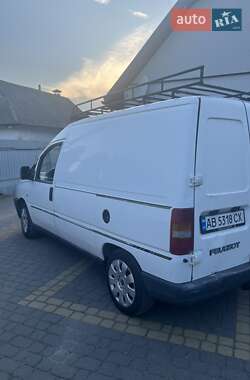 Грузовой фургон Peugeot Expert 2001 в 