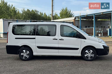 Минивэн Peugeot Expert 2008 в 