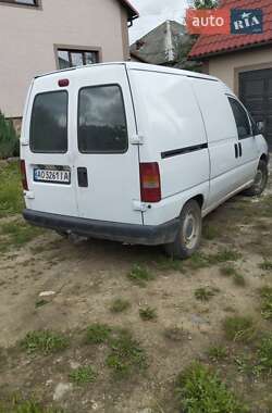 Вантажний фургон Peugeot Expert 2002 в Перечині