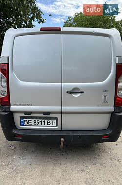 Грузовой фургон Peugeot Expert 2009 в 