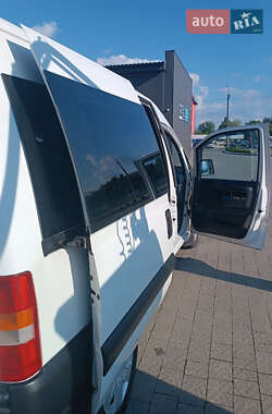 Минивэн Peugeot Expert 2006 в 