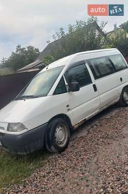 Минивэн Peugeot Expert 2000 в 