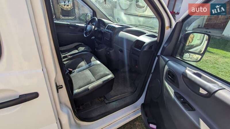 Минивэн Peugeot Expert 2007 в Горбовой фото 2 Минивэн Peugeot Expert 2007 в Горбовой