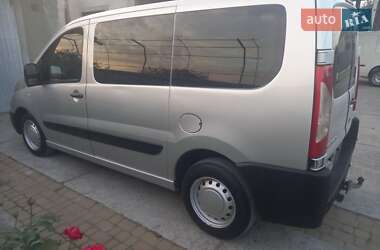 Минивэн Peugeot Expert 2007 в 