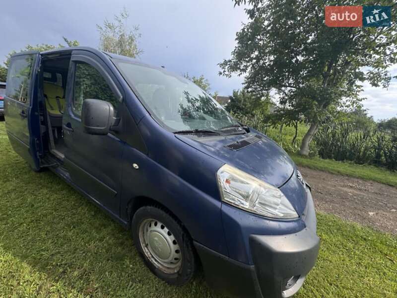 Мінівен Peugeot Expert 2009 в Івано-Франківську