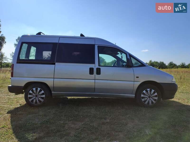 Минивэн Peugeot Expert 2000 в Яворове