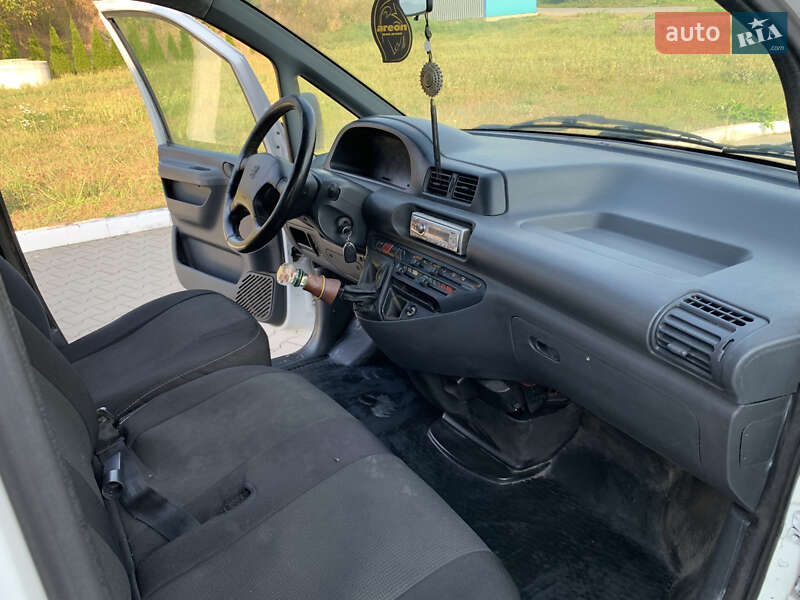 Минивэн Peugeot Expert 1999 в Калиновке