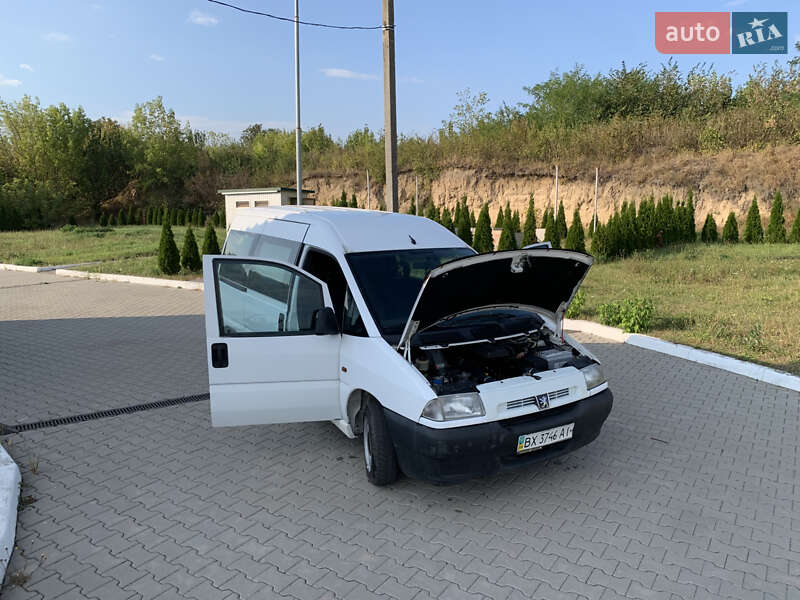 Минивэн Peugeot Expert 1999 в Калиновке