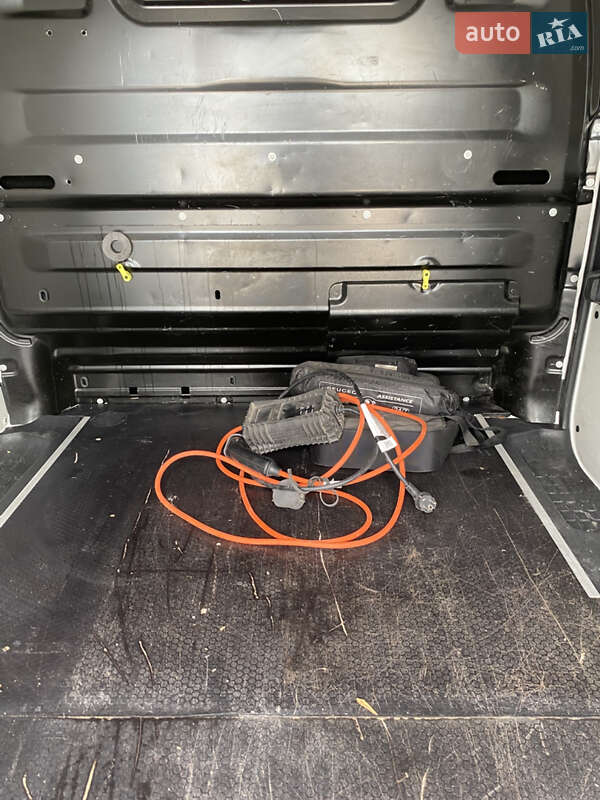 Грузовой фургон Peugeot Expert 2021 в Хмельницком