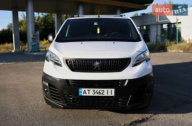 Минивэн Peugeot Expert 2023 в 