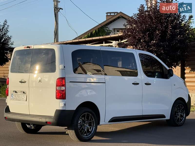 Мінівен Peugeot Expert 2017 в Києві фото 53 Мінівен Peugeot Expert 2017 в Києві