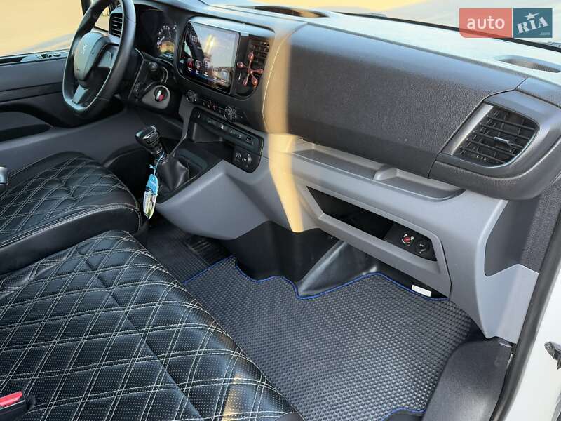 Мінівен Peugeot Expert 2017 в Києві фото 70 Мінівен Peugeot Expert 2017 в Києві