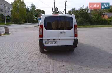 Минивэн Peugeot Expert 2007 в 