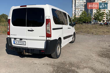 Минивэн Peugeot Expert 2007 в 