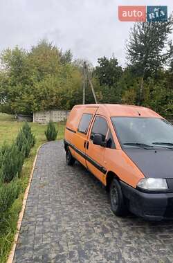 Грузовой фургон Peugeot Expert 2001 в 