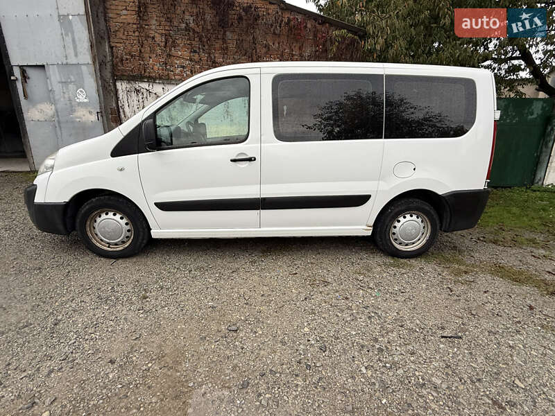 Минивэн Peugeot Expert 2007 в Борщеве