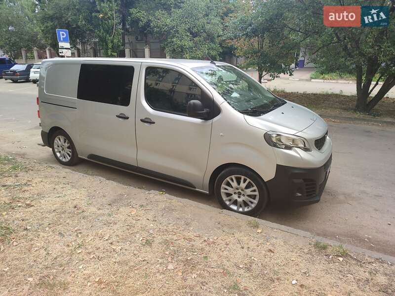 Peugeot Expert 2016