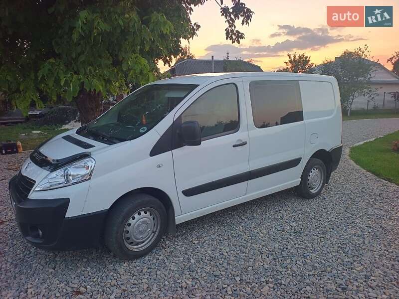Минивэн Peugeot Expert 2015 в Богородчанах