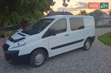 Минивэн Peugeot Expert 2015 в 