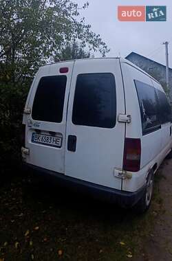 Минивэн Peugeot Expert 2002 в 