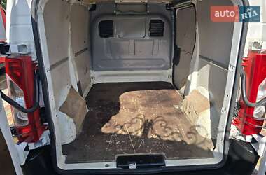 Грузовой фургон Peugeot Expert 2012 в  фото 13 Грузовой фургон Peugeot Expert 2012 в