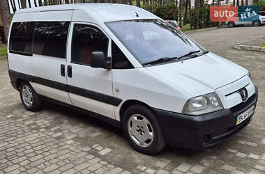 Минивэн Peugeot Expert 2005 в 