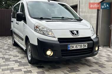 Мінівен Peugeot Expert 2009 в Рівному