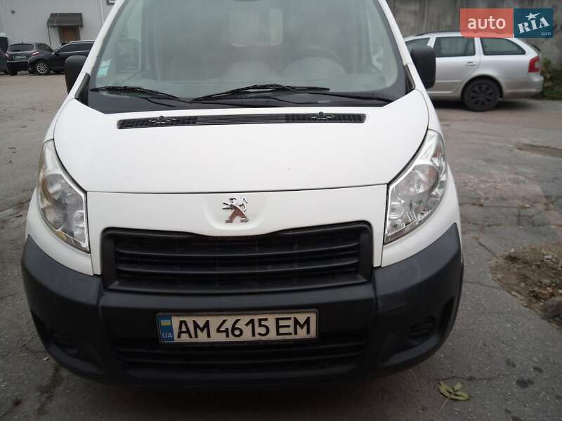 Грузовой фургон Peugeot Expert 2014 в Житомире