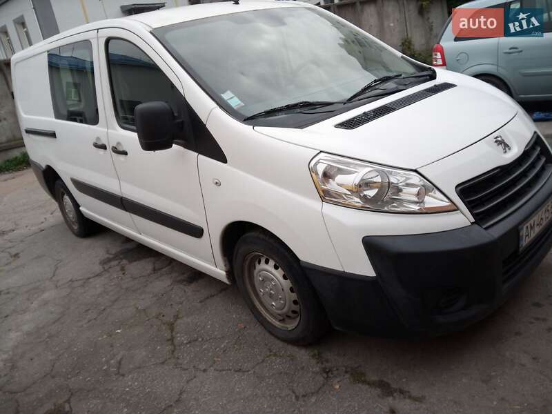 Грузовой фургон Peugeot Expert 2014 в Житомире