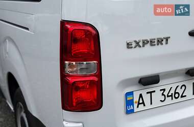 Минивэн Peugeot Expert 2023 в 