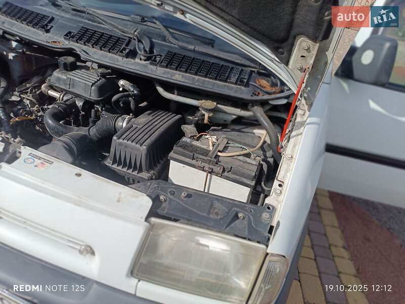 Мінівен Peugeot Expert 2000 в Львові