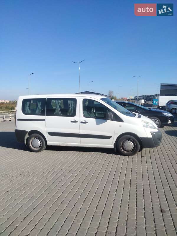 Мінівен Peugeot Expert 2008 в Тернополі фото 5 Мінівен Peugeot Expert 2008 в Тернополі