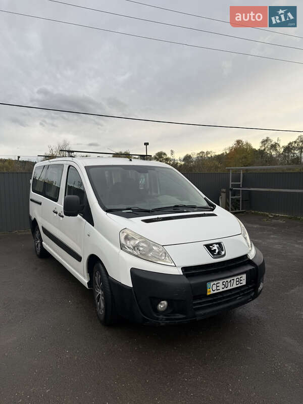 Минивэн Peugeot Expert 2008 в Черновцах
